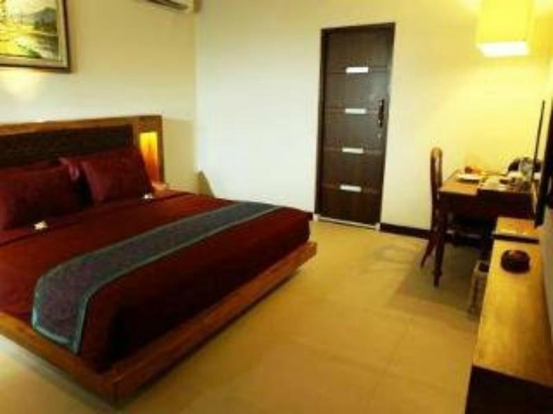 Aston Sunset Beach Resort - Джили Трауанган Екстериор снимка