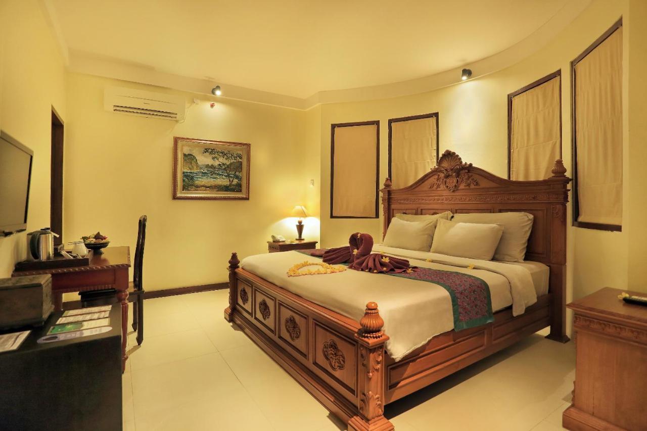Aston Sunset Beach Resort - Джили Трауанган Екстериор снимка